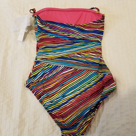 Anne Cole 1pc swimsuit. New with tags. - Picture 2 of 8